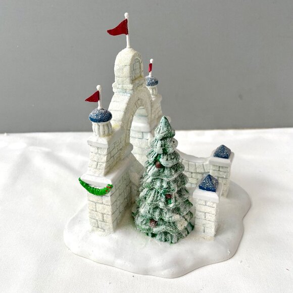 Department 56 Heritage Village North Pole Gate Christmas Snowman Tree 56.56324 - Picture 7 of 14